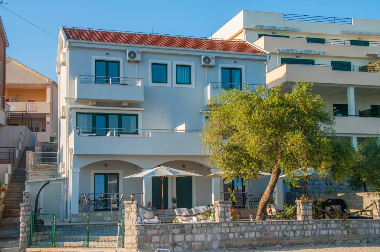 Beach Apartments ติวัต ภายนอก รูปภาพ